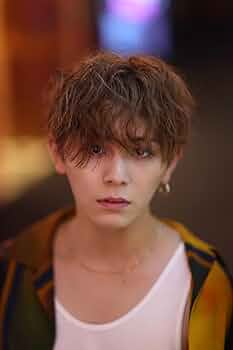 Hey! Say! JUMP - 開封用と保管用に2冊まとめて山田涼介♡プレミアム写真集新品未開封未使用梱包配送！ 61Oq+s3S3AL._UF350,350_QL50_.jpg